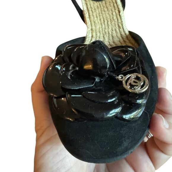 Chanel Authentic Women's Camellia Flower Suede Wedge Espadrilles Size 9.5 - Picture 7 of 12